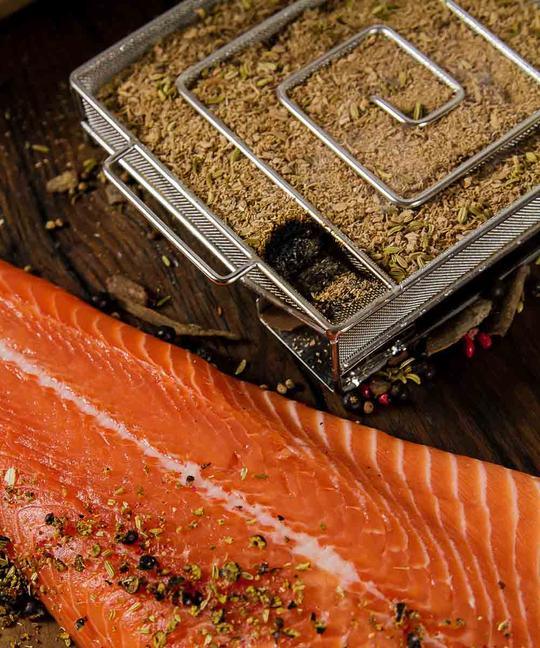 ProQ Artisan Cold Smoke Generator with Dust & Tealight