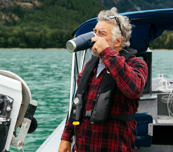 Yeti Rambler 20oz 591ml Travel Mug with Stronghold Lid